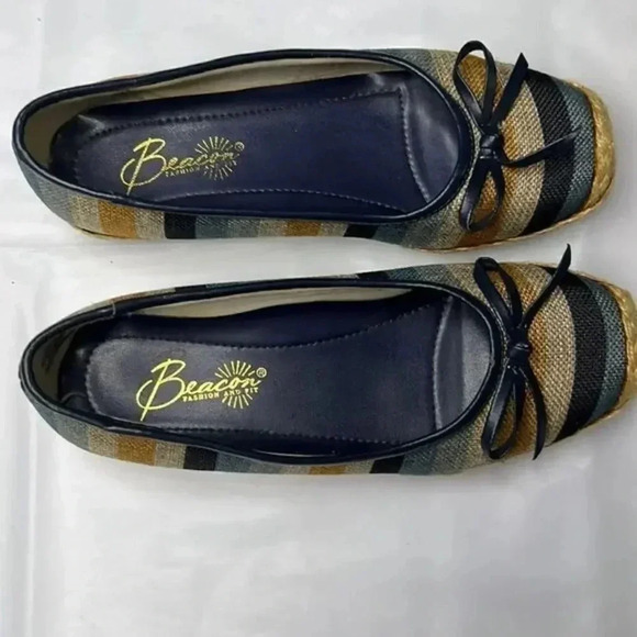 Beacon striped coastal espadrilles size 7W - Picture 1 of 7